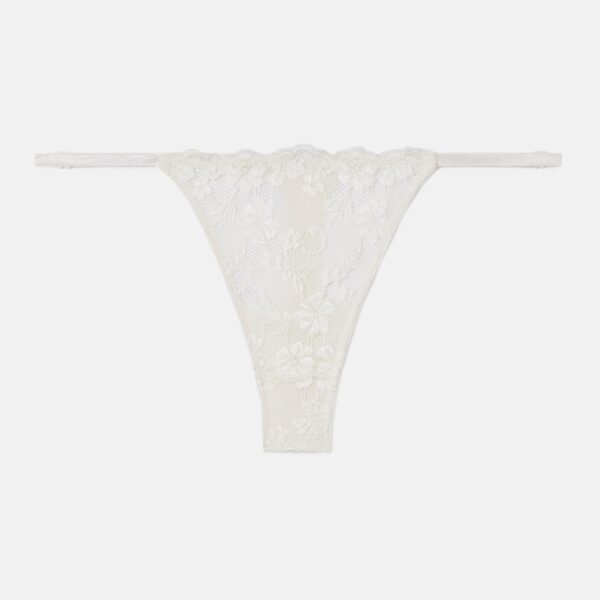 #Color_Off White