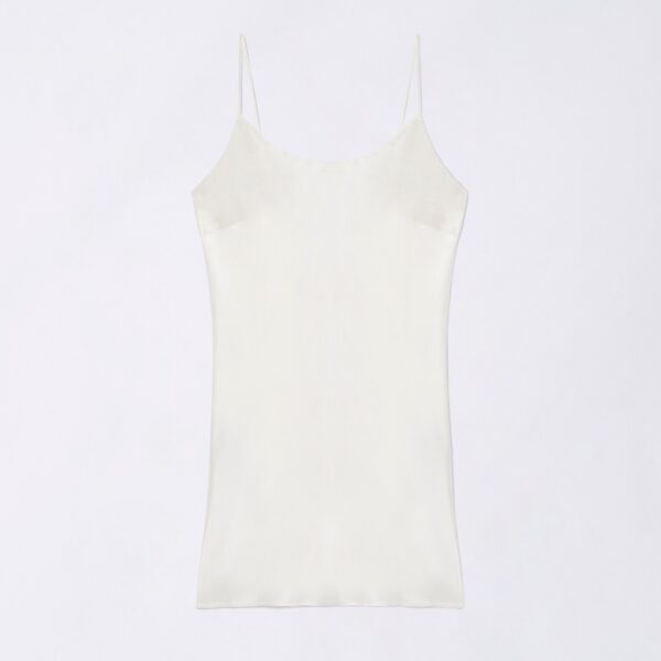 #color_Off White