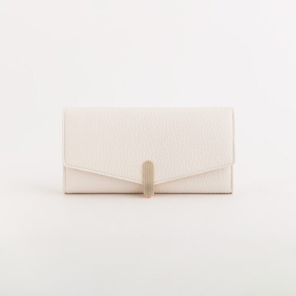 #COLOR_OFF WHITE