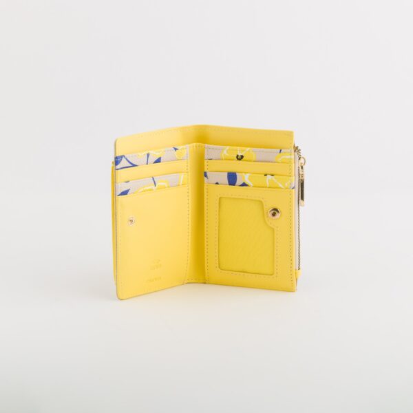 #COLOR_YELLOW
