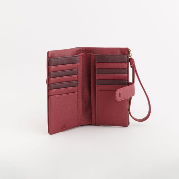 #COLOR_BORDEAUX