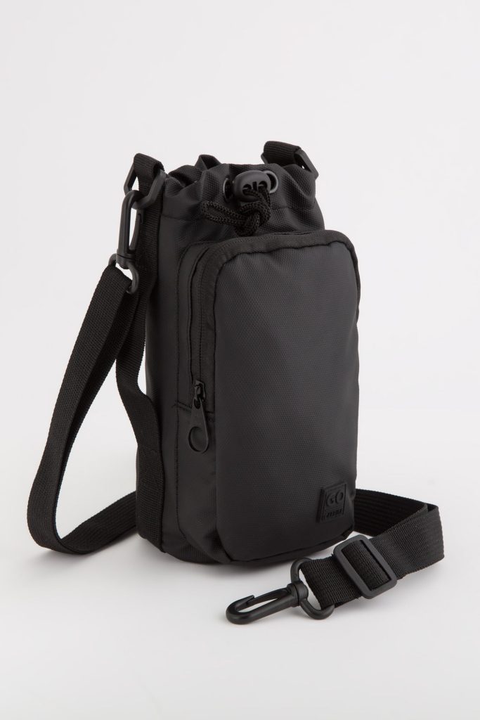 Porte-gobelet pour accessoires de voyage
