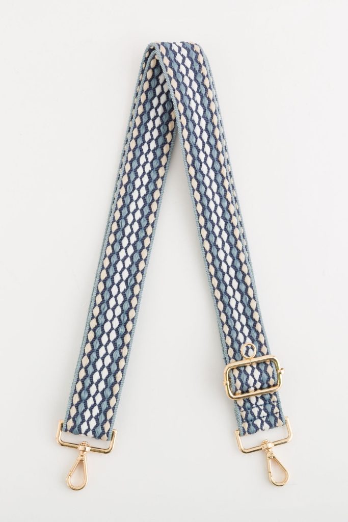 Lavinia Détective Épaule Épaule