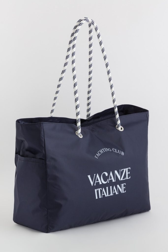 Shopping à la Grotte Bleue