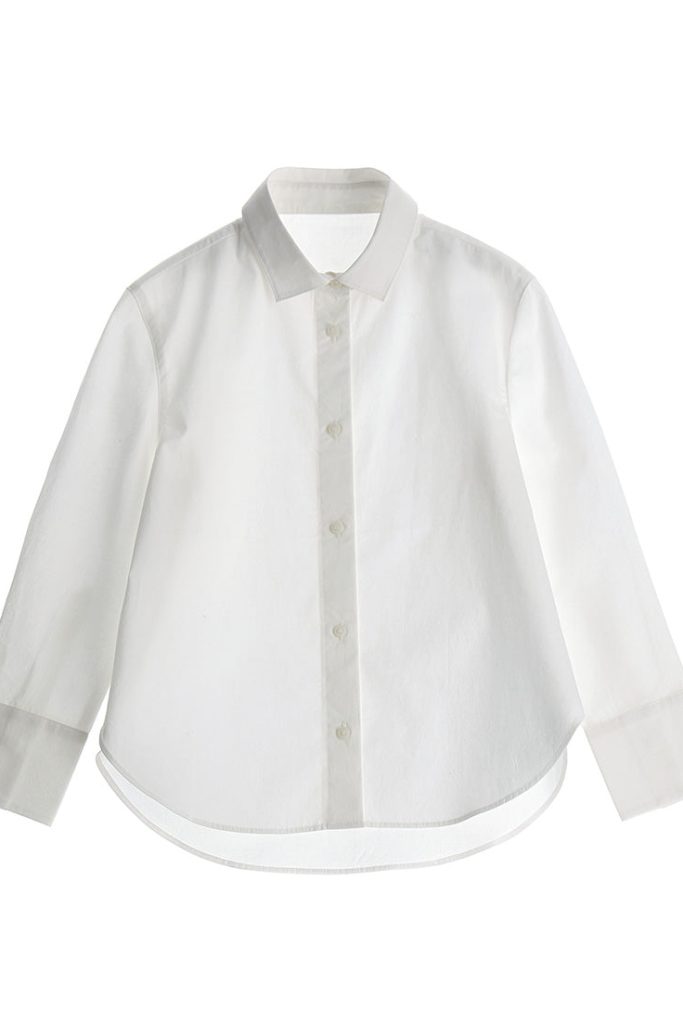 Chemise fille automne en ville avec col inversé