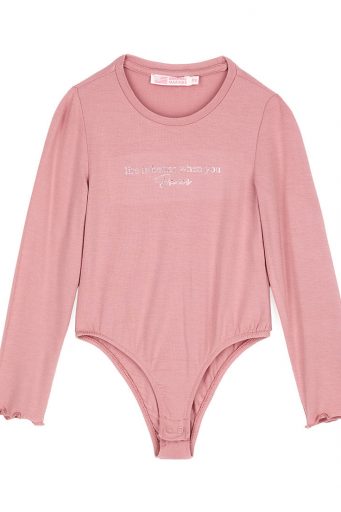 Robes et salopettes pour filles de l’académie de danse