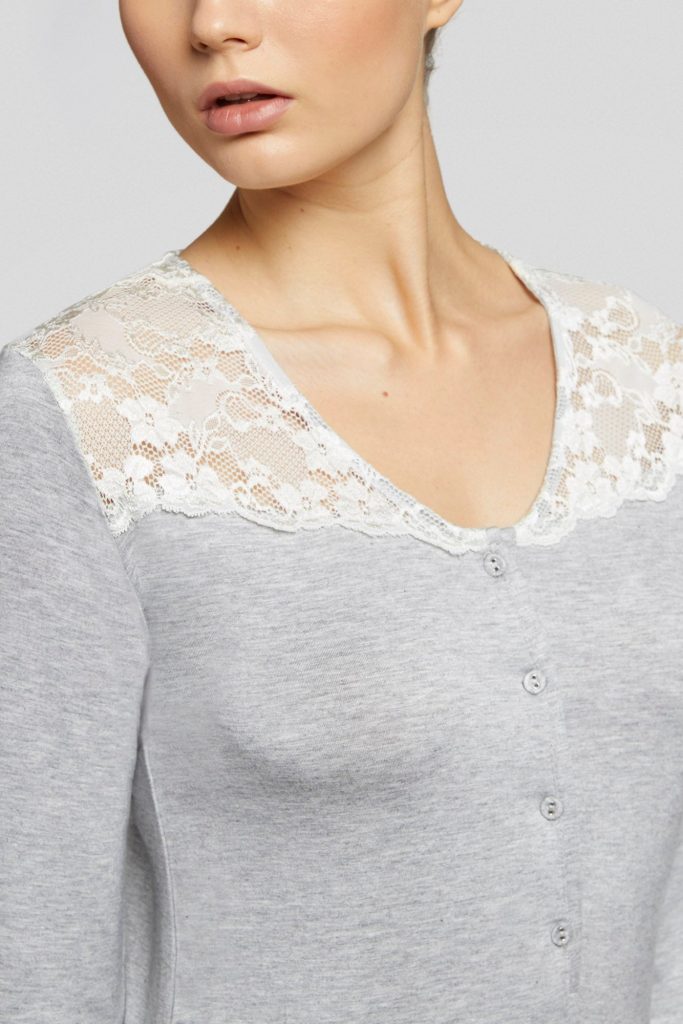 Chemise de nuit à manches longues et demi-ouverture Primula pour femme