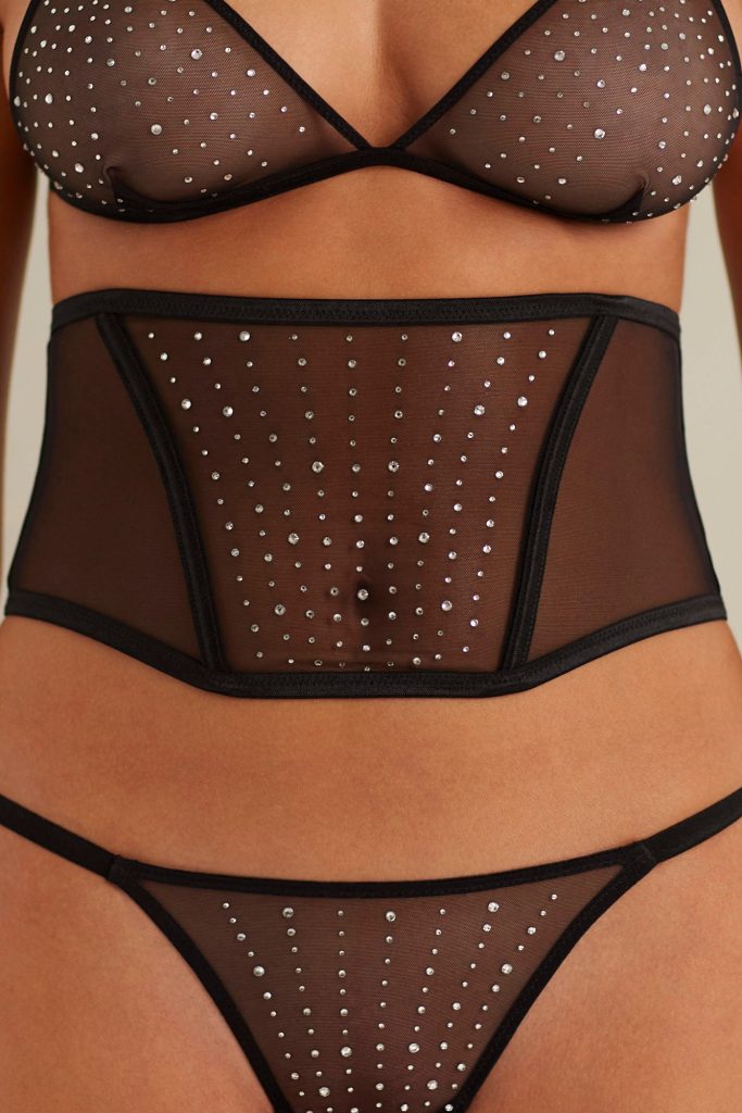 Femme Cristal Guêpe